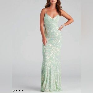 Windsor prom dress